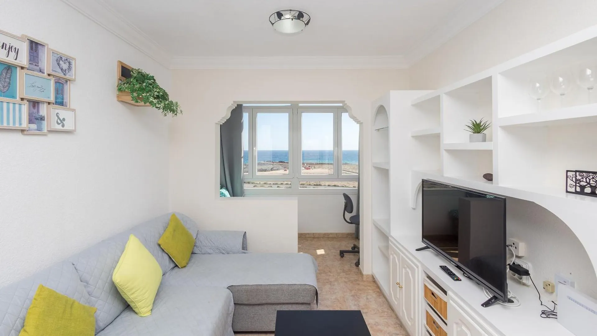 Playa Del El Burrero Vista Al Mar Lightbooking Ingenio Spain