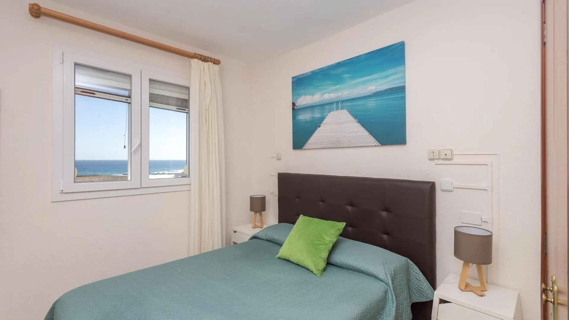 Playa Del El Burrero Vista Al Mar Lightbooking Ingenio Apartment