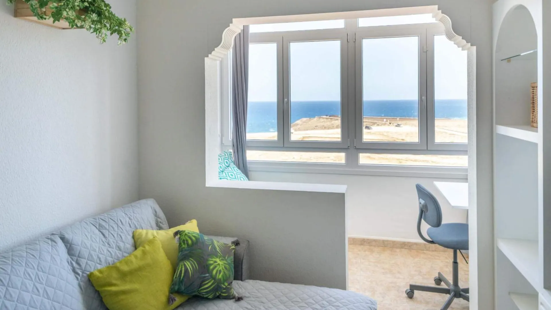 Playa Del El Burrero Vista Al Mar Lightbooking Ingenio Apartment